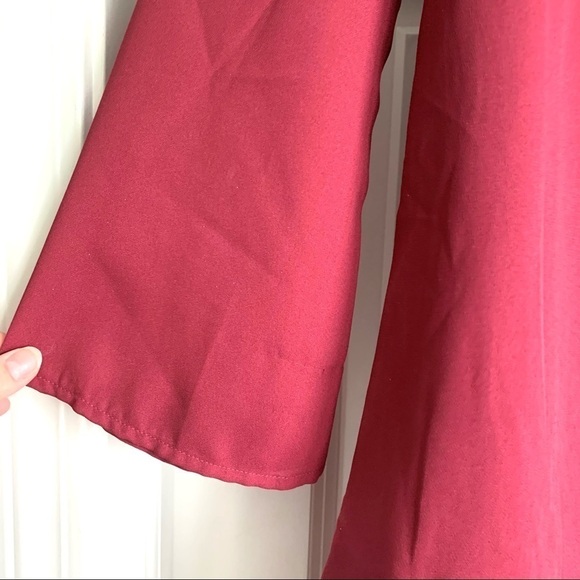 Charlotte Russe Maroon Long Sleeve Shift Dress size Small, Strappy Back - Picture 2 of 10